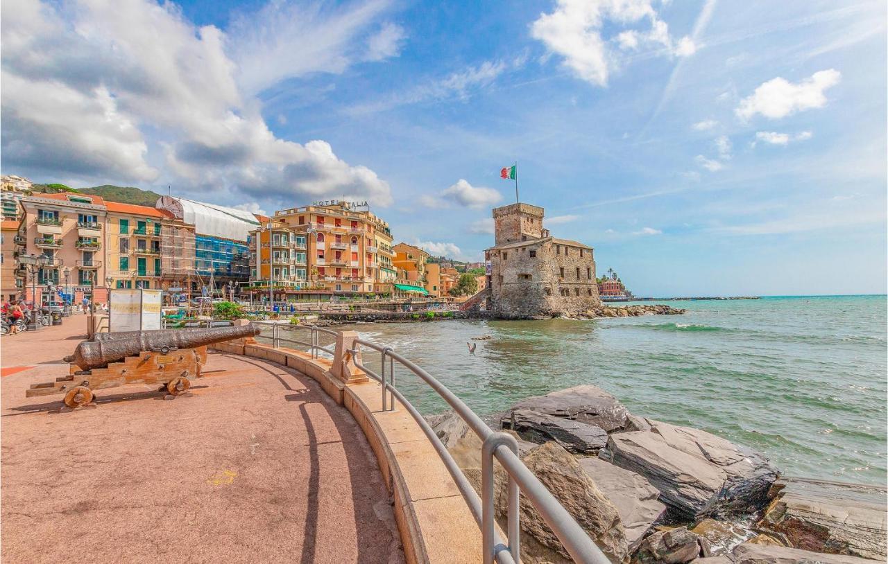 1 Bedroom Lovely Apartment In Rapallo Kültér fotó