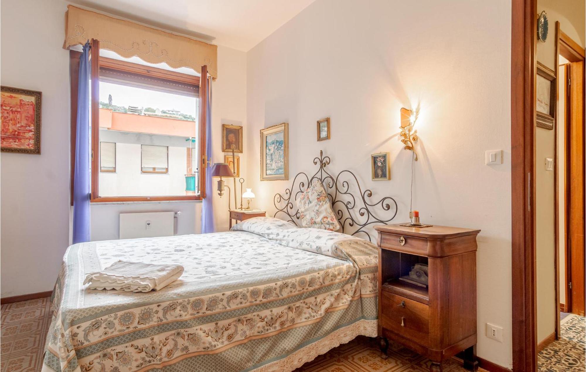1 Bedroom Lovely Apartment In Rapallo Kültér fotó